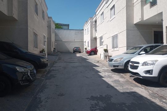 Área comum de casa de condomínio à venda com 2 quartos, 65m² em Ponte Rasa, São Paulo