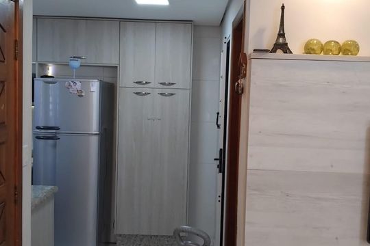 Sala de casa de condomínio à venda com 2 quartos, 65m² em Ponte Rasa, São Paulo