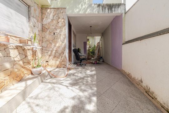 Garagem de casa à venda com 3 quartos, 133m² em Pompeia, São Paulo
