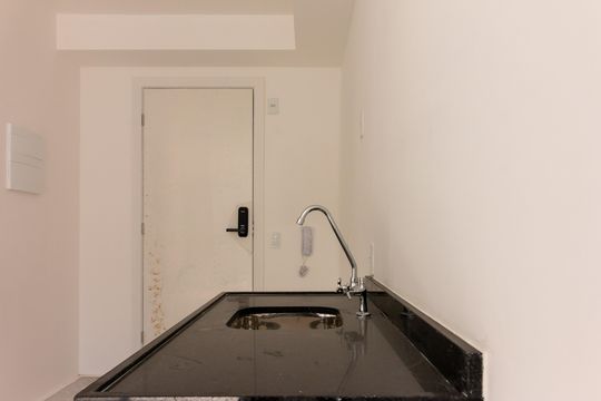 Cozinha de kitnet/studio à venda com 1 quarto, 25m² em Vila Olímpia, São Paulo