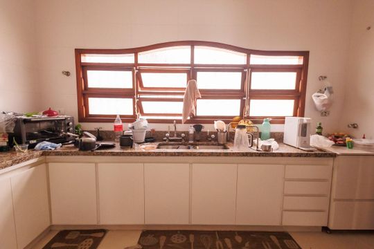 Cozinha de casa para alugar com 5 quartos, 320m² em Independência, Taubaté