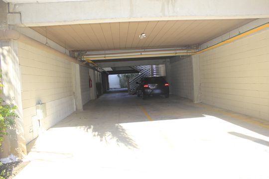 Área comum - Garagem de apartamento para alugar com 1 quarto, 44m² em Vila Harmonia, Guarulhos