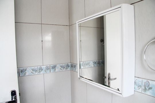 Banheiro da Suíte de casa à venda com 3 quartos, 109m² em Jardim Ema, Guarulhos