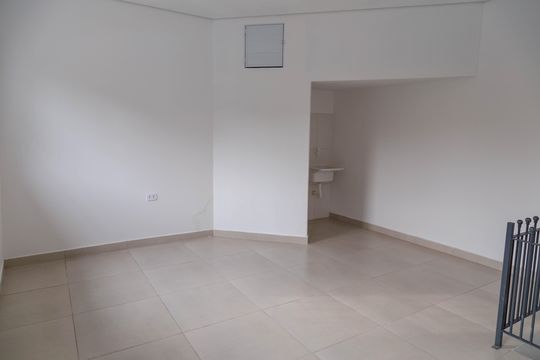 Quarto de casa para alugar com 1 quarto, 50m² em Jardim Paraventi, Guarulhos