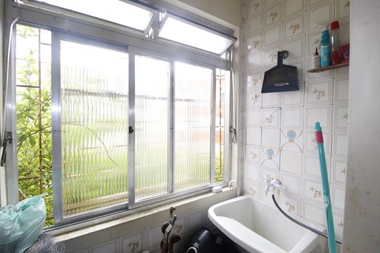 Área de Serviço de apartamento à venda com 1 quarto, 43m² em Jardim do Salso, Porto Alegre