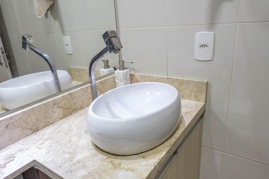 Banheiro da Suíte de apartamento à venda com 2 quartos, 67m² em Centro, Diadema