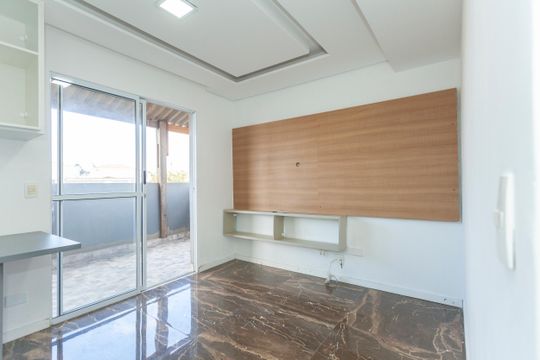 Sala de apartamento à venda com 3 quartos, 80m² em Parque Alto do Rio Bonito, São Paulo
