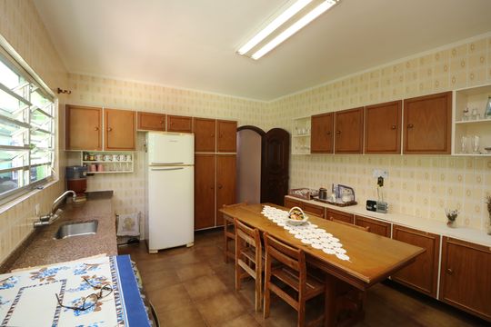 Cozinha de casa à venda com 3 quartos, 224m² em Vila Antonieta, São Paulo
