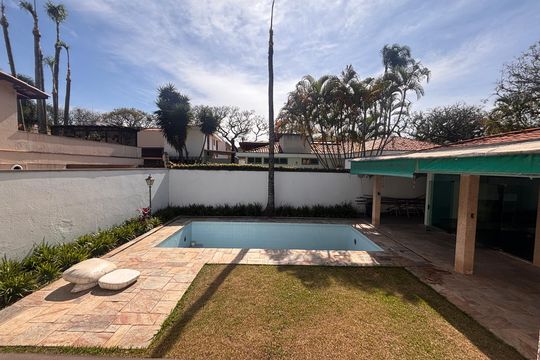 Vista do Quarto 1 de casa à venda com 4 quartos, 768m² em Vila Madalena, São Paulo