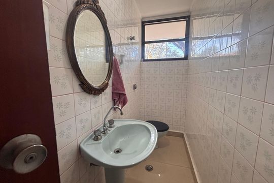 Lavabo de casa à venda com 4 quartos, 768m² em Vila Madalena, São Paulo