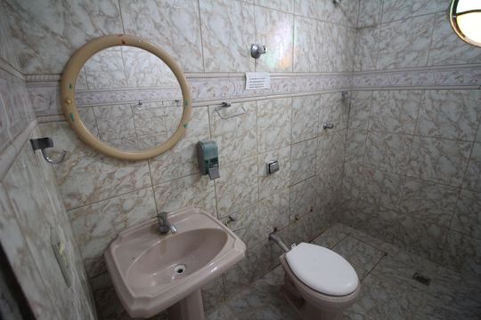 Banheiro 2 de casa à venda com 4 quartos, 450m² em Diamante, Belo Horizonte