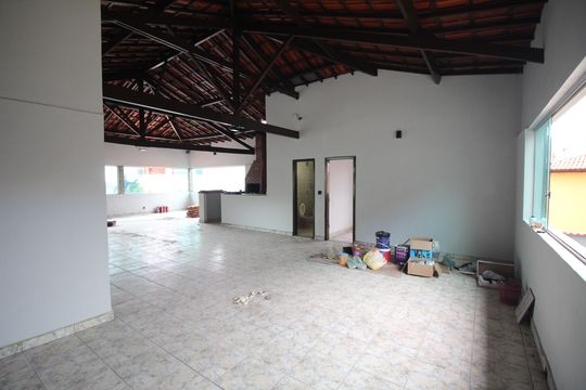 Terraço de casa à venda com 4 quartos, 450m² em Diamante, Belo Horizonte