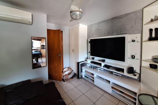 Quarto 2 de apartamento à venda com 3 quartos, 173m² em Santa Rosa, Niterói