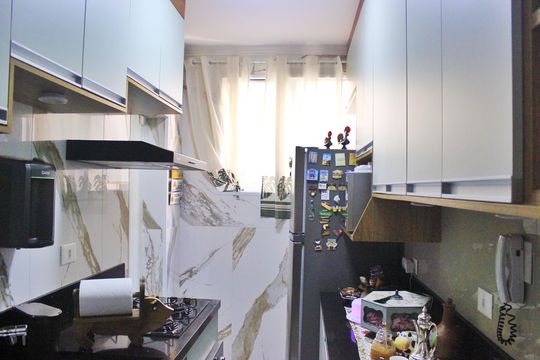 Cozinha de apartamento à venda com 2 quartos, 63m² em Vila Aprazivel, Guarulhos