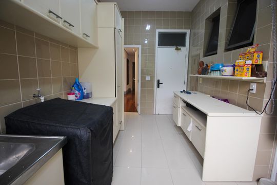 Área de Serviço de apartamento para alugar com 4 quartos, 425m² em Morumbi, São Paulo