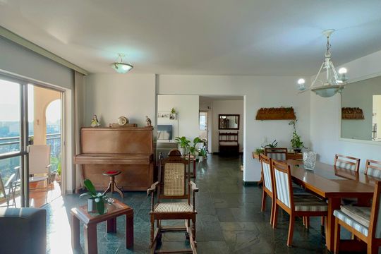 Sala de apartamento à venda com 4 quartos, 160m² em Pinheiros, São Paulo