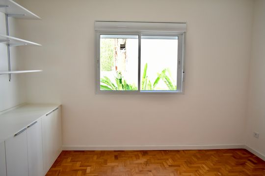 Quarto 1 de casa para alugar com 2 quartos, 100m² em Vila Clementino, São Paulo