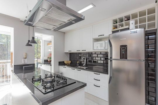 Cozinha de apartamento à venda com 2 quartos, 63m² em Vila Moraes, São Paulo
