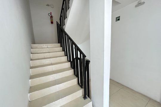 Escada de apartamento para alugar com 2 quartos, 100m² em Engenho Novo, Rio de Janeiro