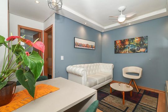 Sala de apartamento à venda com 2 quartos, 36m² em Chácara das Pedras, Porto Alegre