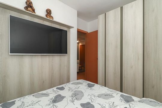 Quarto 2 de apartamento à venda com 2 quartos, 36m² em Chácara das Pedras, Porto Alegre
