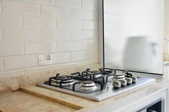 Cozinha de apartamento à venda com 2 quartos, 58m² em Chácara Inglesa, São Paulo