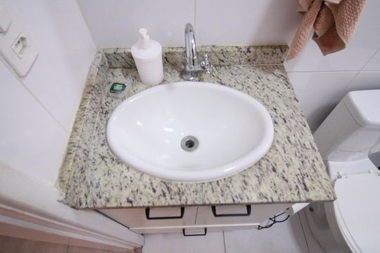 Banheiro de apartamento para alugar com 1 quarto, 37m² em Vila Prudente, São Paulo