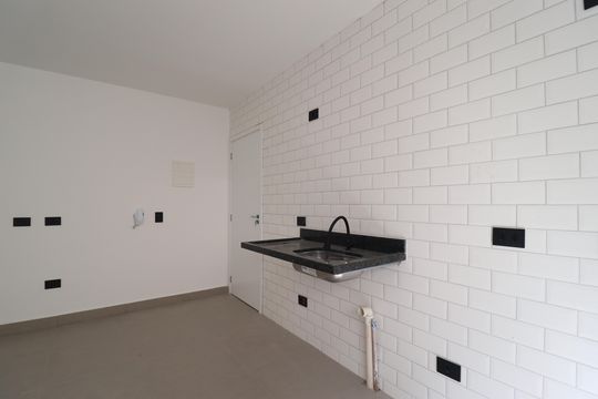 Cozinha de apartamento à venda com 2 quartos, 44m² em Vila Guiomar, Santo André