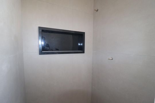 Banheiro de apartamento à venda com 2 quartos, 44m² em Vila Guiomar, Santo André