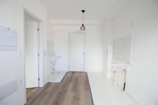 Sala/Cozinha de apartamento para alugar com 1 quarto, 28m² em Vila Andrade, São Paulo
