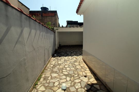 Garagem de casa à venda com 4 quartos, 155m² em Jardim América, Rio de Janeiro