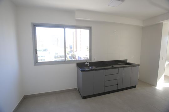 Cozinha de apartamento para alugar com 2 quartos, 61m² em Barro Preto, Belo Horizonte