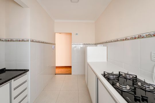 Cozinha de apartamento para alugar com 1 quarto, 60m² em Liberdade, São Paulo