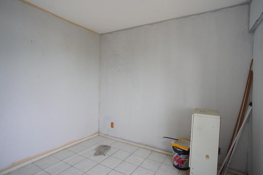 Quarto 1 de apartamento para alugar com 2 quartos, 40m² em Sarandi, Porto Alegre