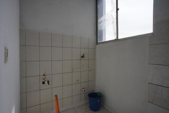 Área de Serviço de apartamento para alugar com 2 quartos, 40m² em Sarandi, Porto Alegre
