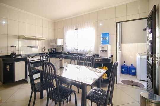 Cozinha de casa para alugar com 2 quartos, 125m² em Jardim Morada do Sol, Indaiatuba