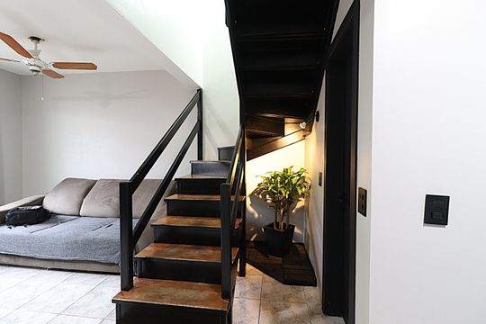 Casa à venda com 3 quartos, 110m² em Humaitá, Porto Alegre