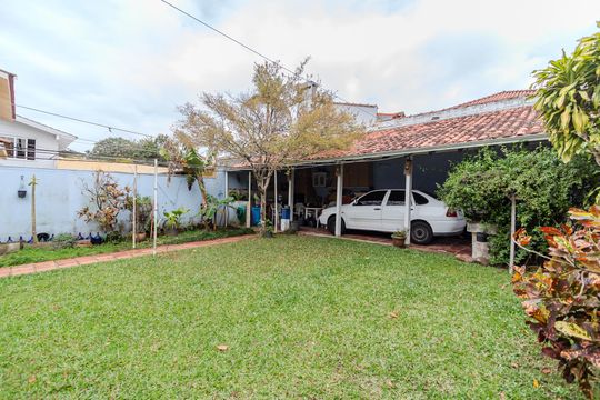 Quintal de casa de condomínio à venda com 4 quartos, 131m² em Cavalhada, Porto Alegre
