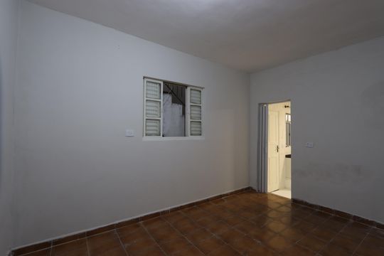 Quarto 2 de casa para alugar com 2 quartos, 70m² em Cidade São Mateus, São Paulo