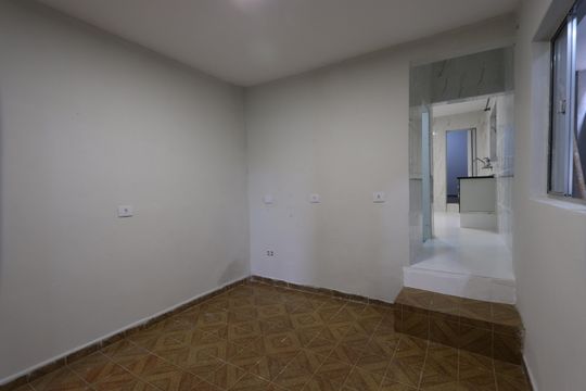 Sala de casa para alugar com 2 quartos, 70m² em Cidade São Mateus, São Paulo