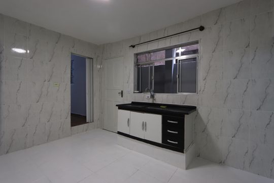 Cozinha de casa para alugar com 2 quartos, 70m² em Cidade São Mateus, São Paulo