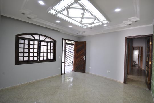 Casa à venda com 3 quartos, 120m² em Vila Isolina Mazzei, São Paulo