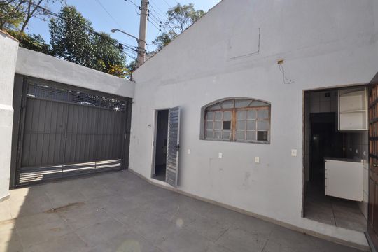 Garagem de casa à venda com 3 quartos, 120m² em Vila Isolina Mazzei, São Paulo