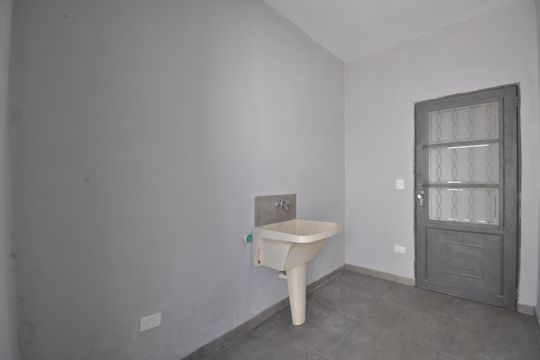 Área de serviço de casa à venda com 3 quartos, 120m² em Vila Isolina Mazzei, São Paulo