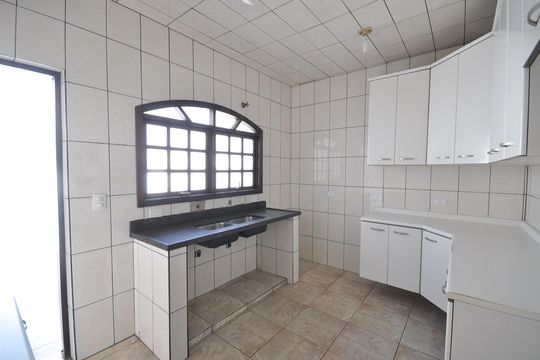 Cozinha de casa à venda com 3 quartos, 120m² em Vila Isolina Mazzei, São Paulo