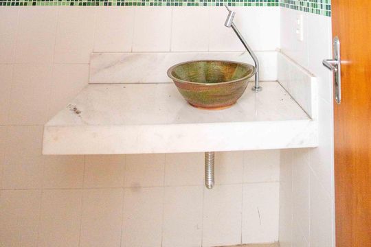 Banheiro Social de apartamento à venda com 3 quartos, 215m² em Centro, Diadema