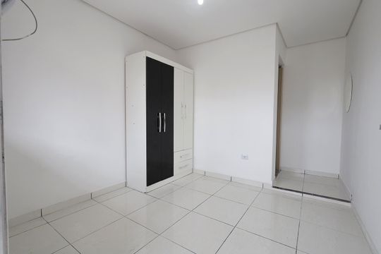 Quarto de kitnet/studio para alugar com 1 quarto, 18m² em Vila Curuçá, Santo André