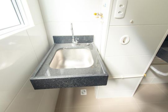 Área de Serviço de apartamento à venda com 2 quartos, 44m² em Novo Mundo, Curitiba