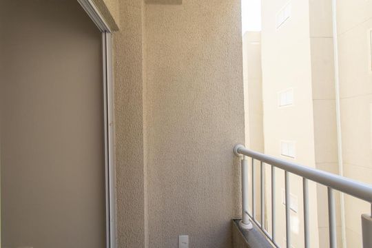 Varanda gourmet de apartamento à venda com 2 quartos, 44m² em Novo Mundo, Curitiba