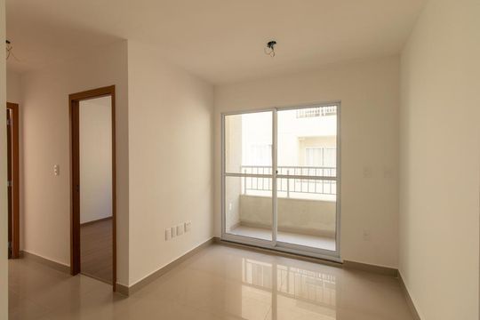Apartamento à venda com 2 quartos, 44m² em Novo Mundo, Curitiba